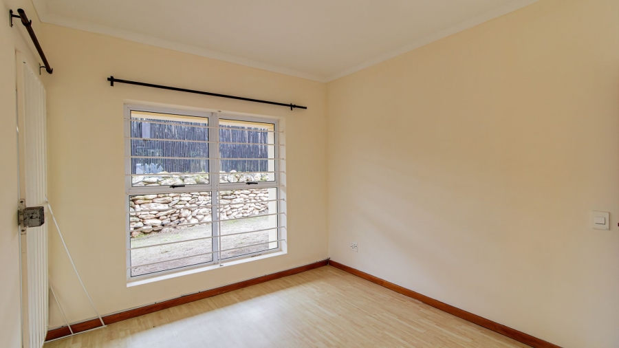 5 Bedroom Property for Sale in Myburgh Park Western Cape